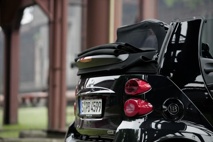 Детали экстерьера Smart ForTwo Cabrio by Brabus 2010 года  (фото 5 из 20)